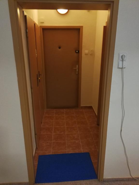 Flat 18 Minutes From Vaclavske Namesti Privatunterkunft Prag