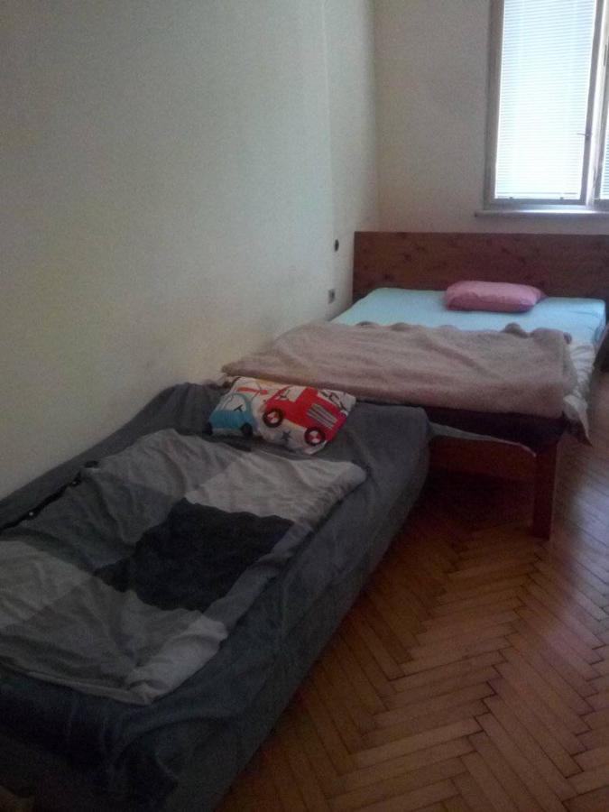 Flat 18 Minutes From Vaclavske Namesti Praag